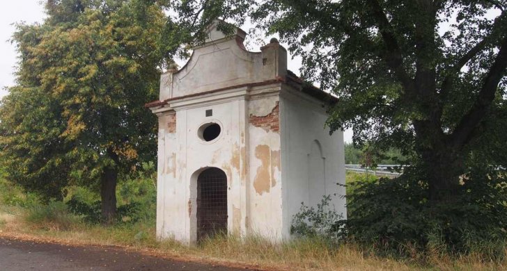 Kaple Drouzkovice2.jpg